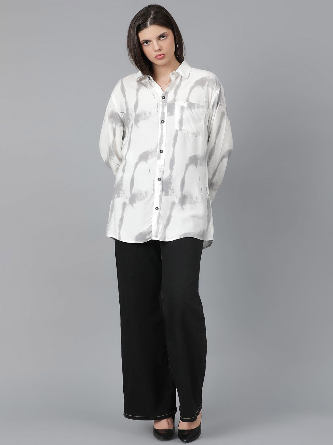 Kotty Women Spread Collar Abstract Printed Cotton Oversized Casual Shirt