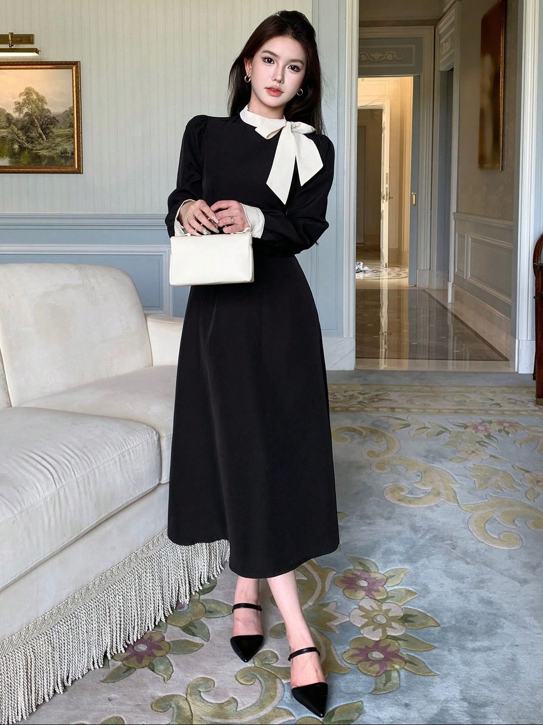 Kotty Colourblocked Tie-Up Neck Fit & Flare Midi Dress