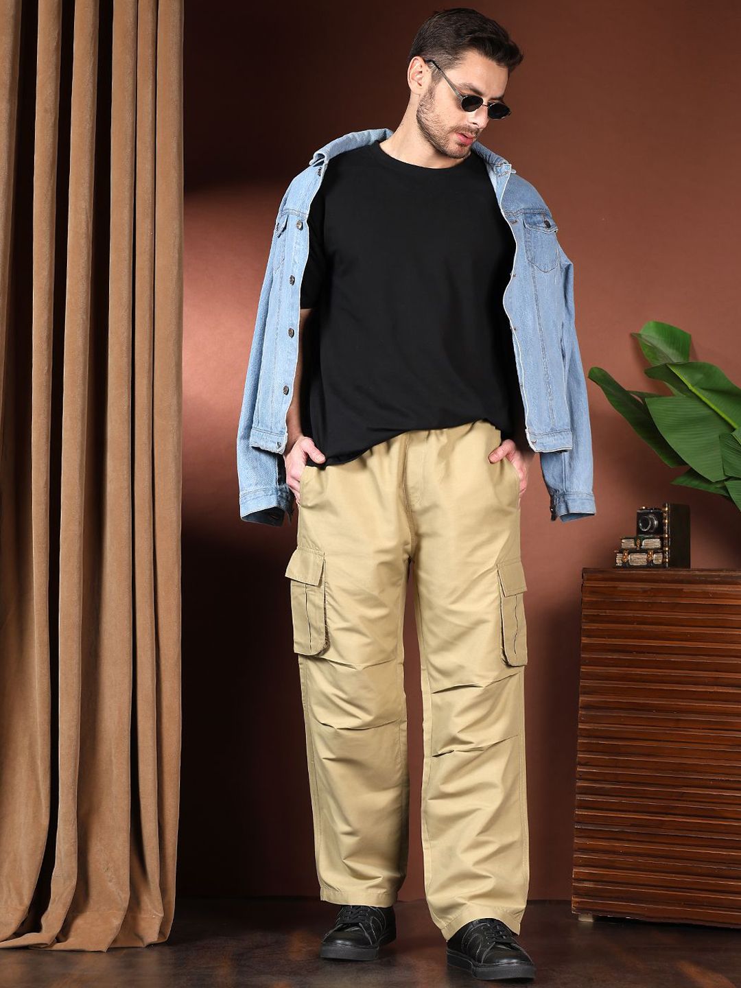 Kotty Men Relaxed Easy Wash Cargos Trousers