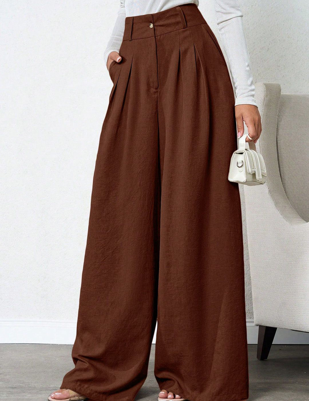 Kotty Women Relaxed Straight Leg Loose Fit High-Rise Trousers