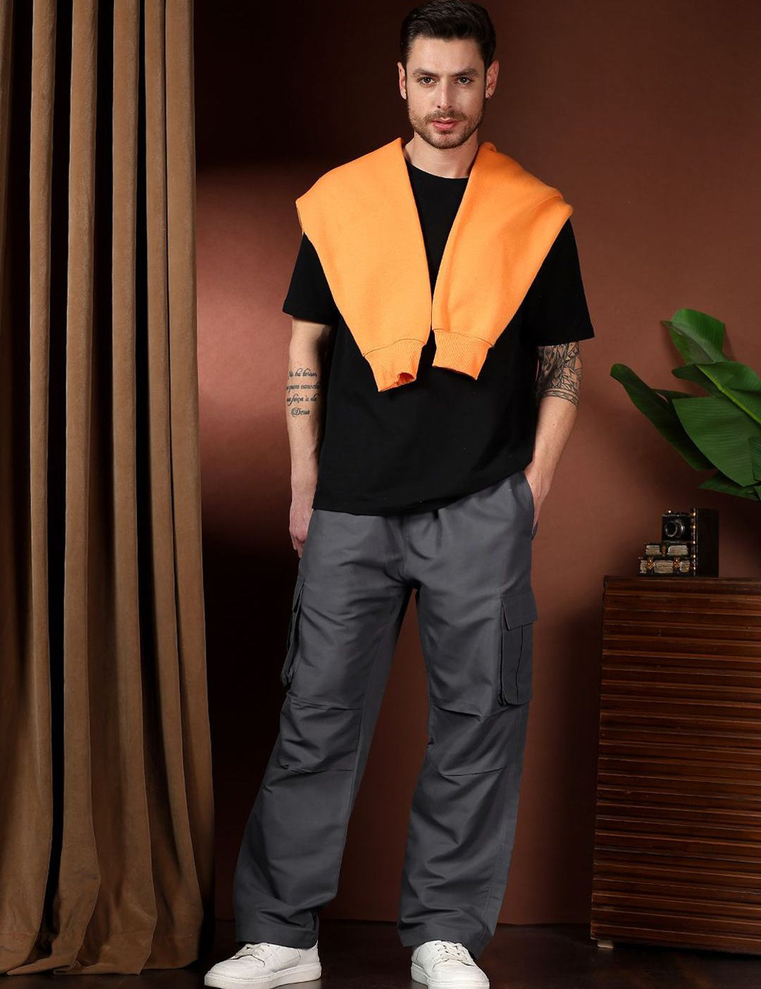 Kotty Men Relaxed Easy Wash Cargos Trousers