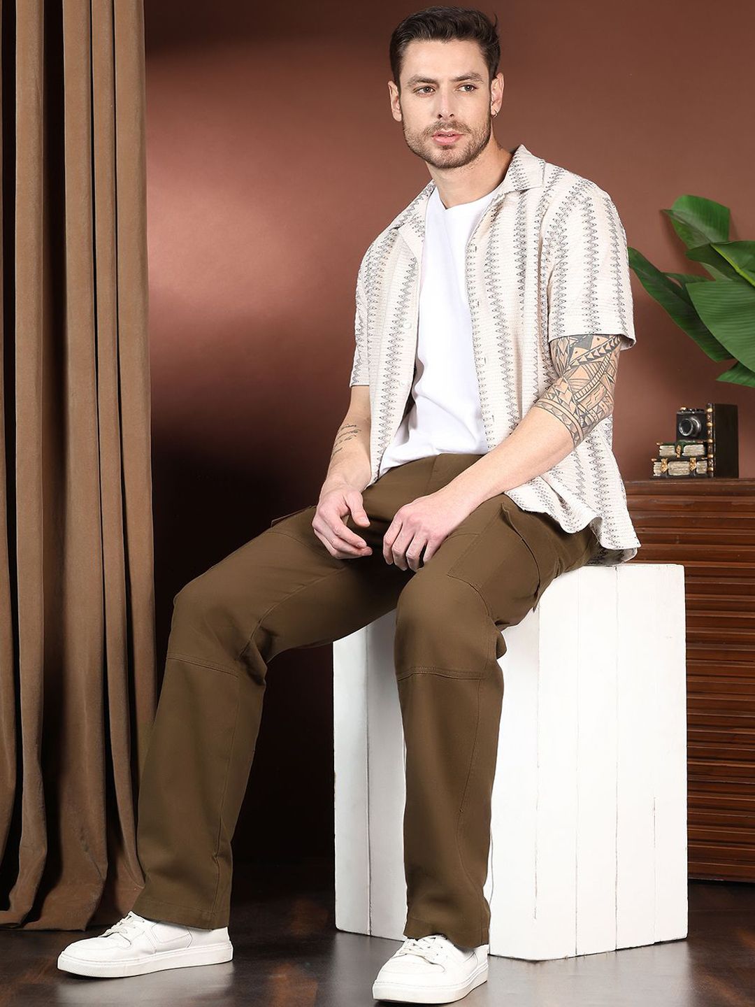 Kotty Men Relaxed Easy Wash Cargos Trousers