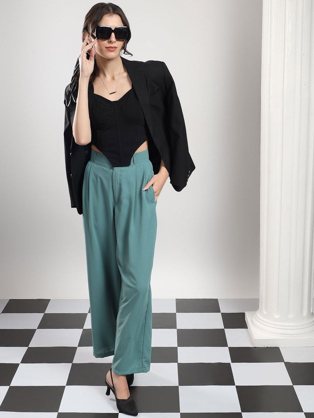Kotty Women High-Rise Relaxed Fit Pleated Trousers
