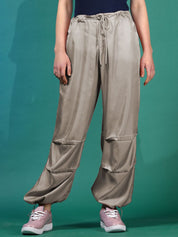 Kotty Women Relaxed High-Rise Pleated Trousers