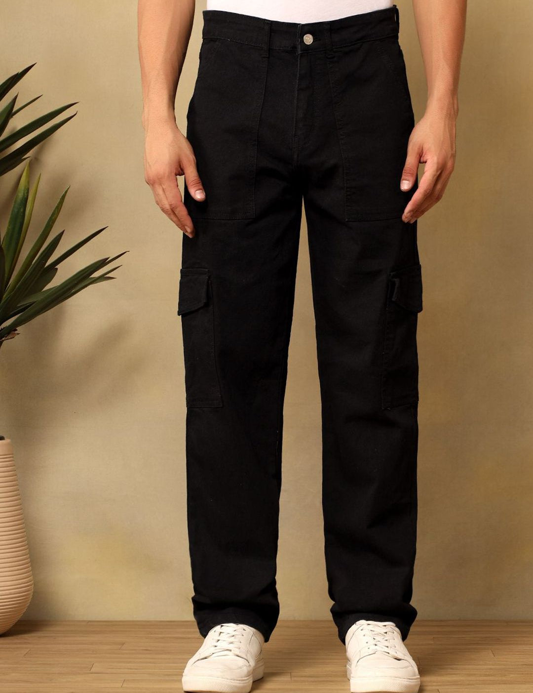 Kotty Men Regular Fit Mid-Rise Clean Look No Fade Stretchable Jeans