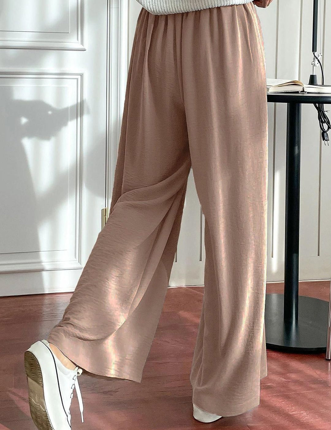 Kotty Women Relaxed Straight Leg Loose Fit High-Rise Cotton Trousers