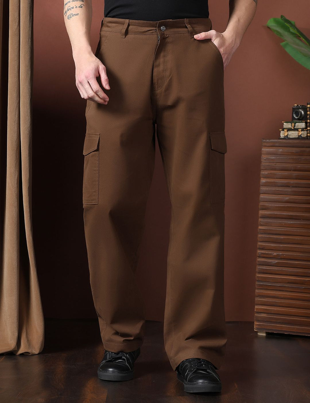 Kotty Men Relaxed Easy Wash Cargos Trousers