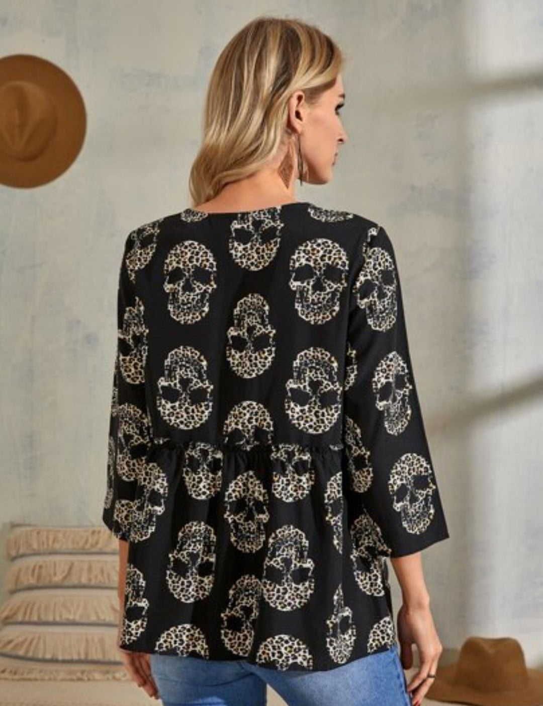 Kotty Women Printed Round Neck Crepe Top