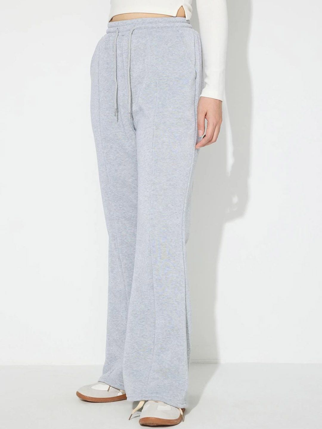 Kotty Women Mid-Rise Regular Fit Track Pants