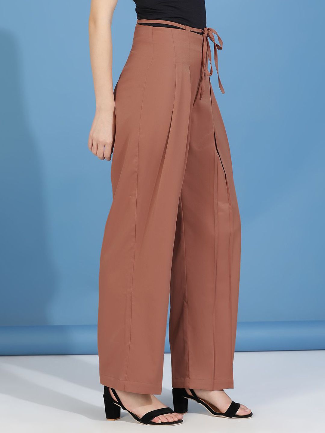 Kotty Women Classic Straight Fit High-Rise Pleated Trousers