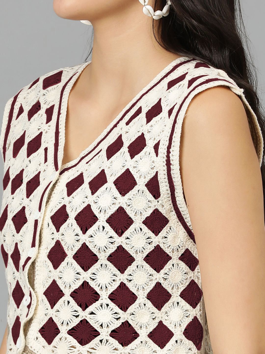 Kotty Women Self Design V-Neck Cotton Top