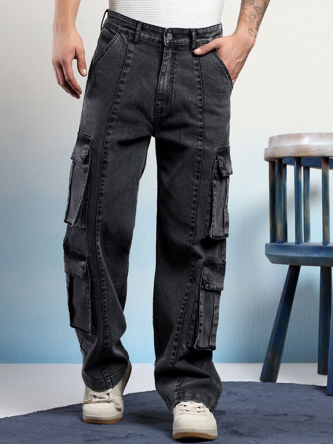 Kotty Men Straight Fit Low-Rise Wrinkle Free Pleated Cargos Trousers