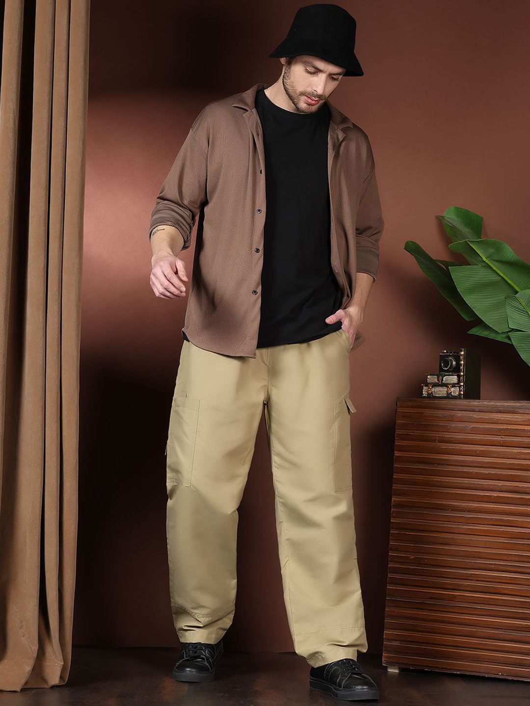 Kotty Men Relaxed Easy Wash Cargos Trousers
