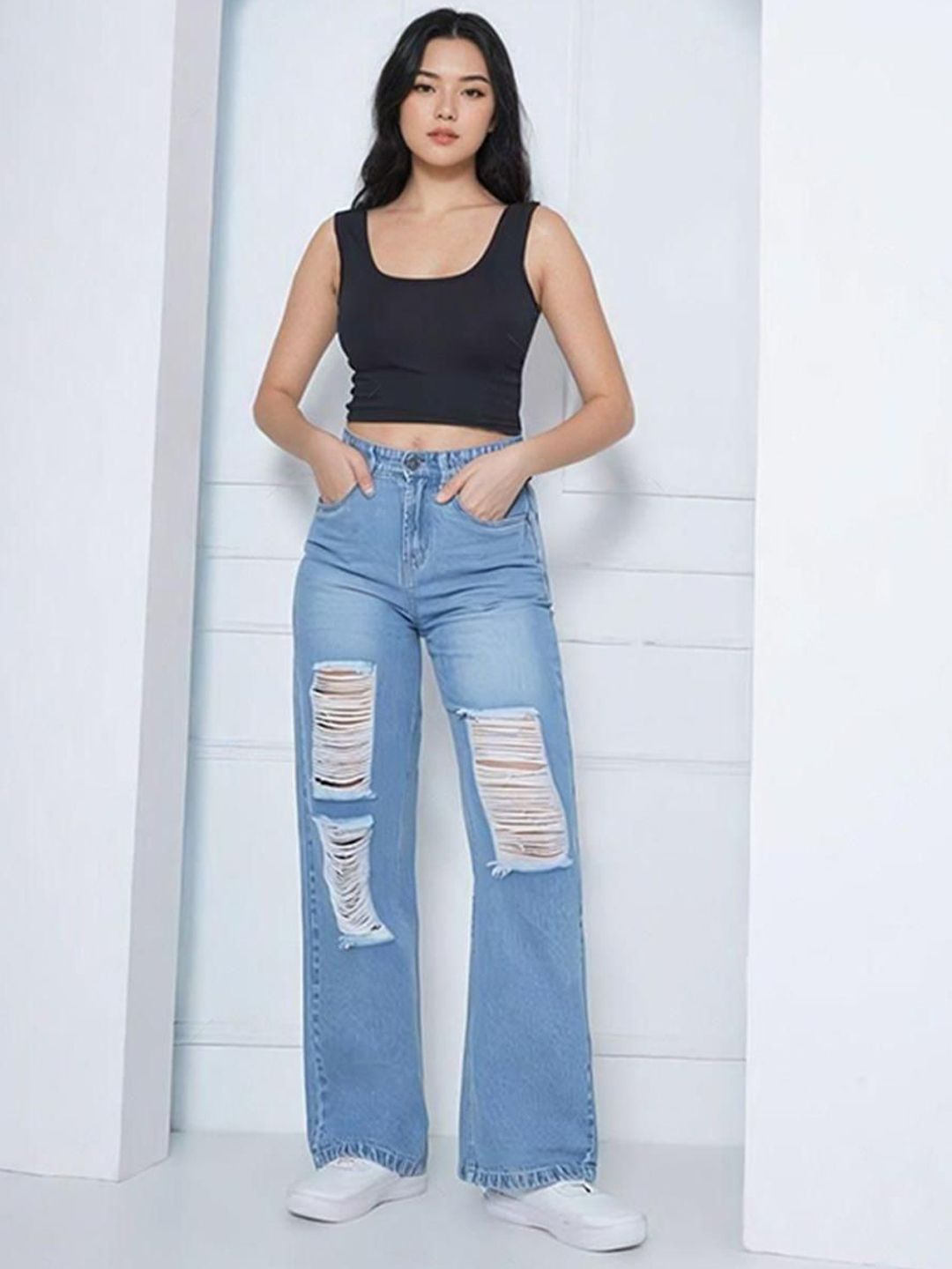 Kotty Women Straight Fit High-Rise Highly Distressed Stretchable Jeans
