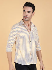 Kotty Men Relaxed Spread Collar Graphic Printed Casual Shirt