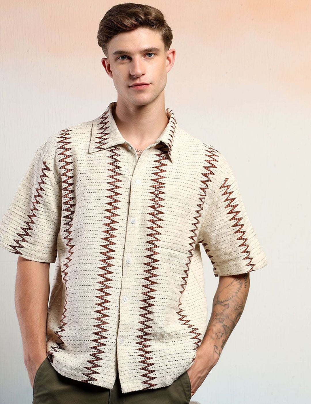 Kotty Men Geometric Self Design Cotton Sheer Casual Shirt