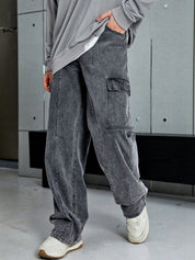 Kotty Men Relaxed Fit Cargo Jeans With Front Seam Paneling
