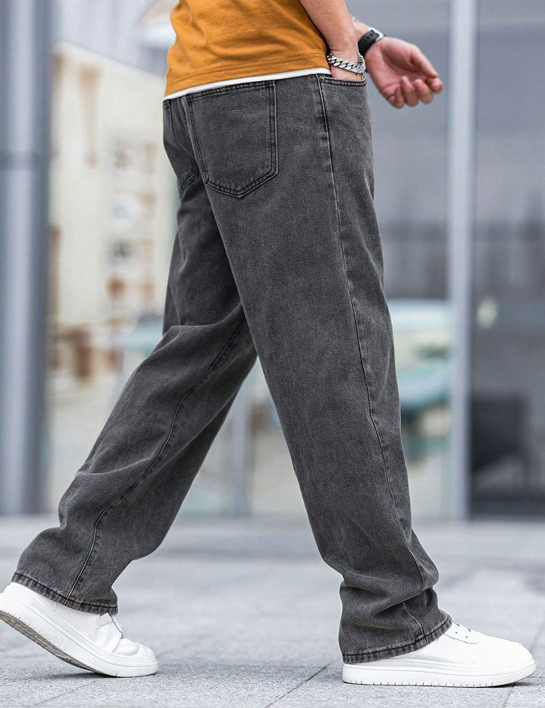 Kotty Men Low-Rise Stretchable Jeans