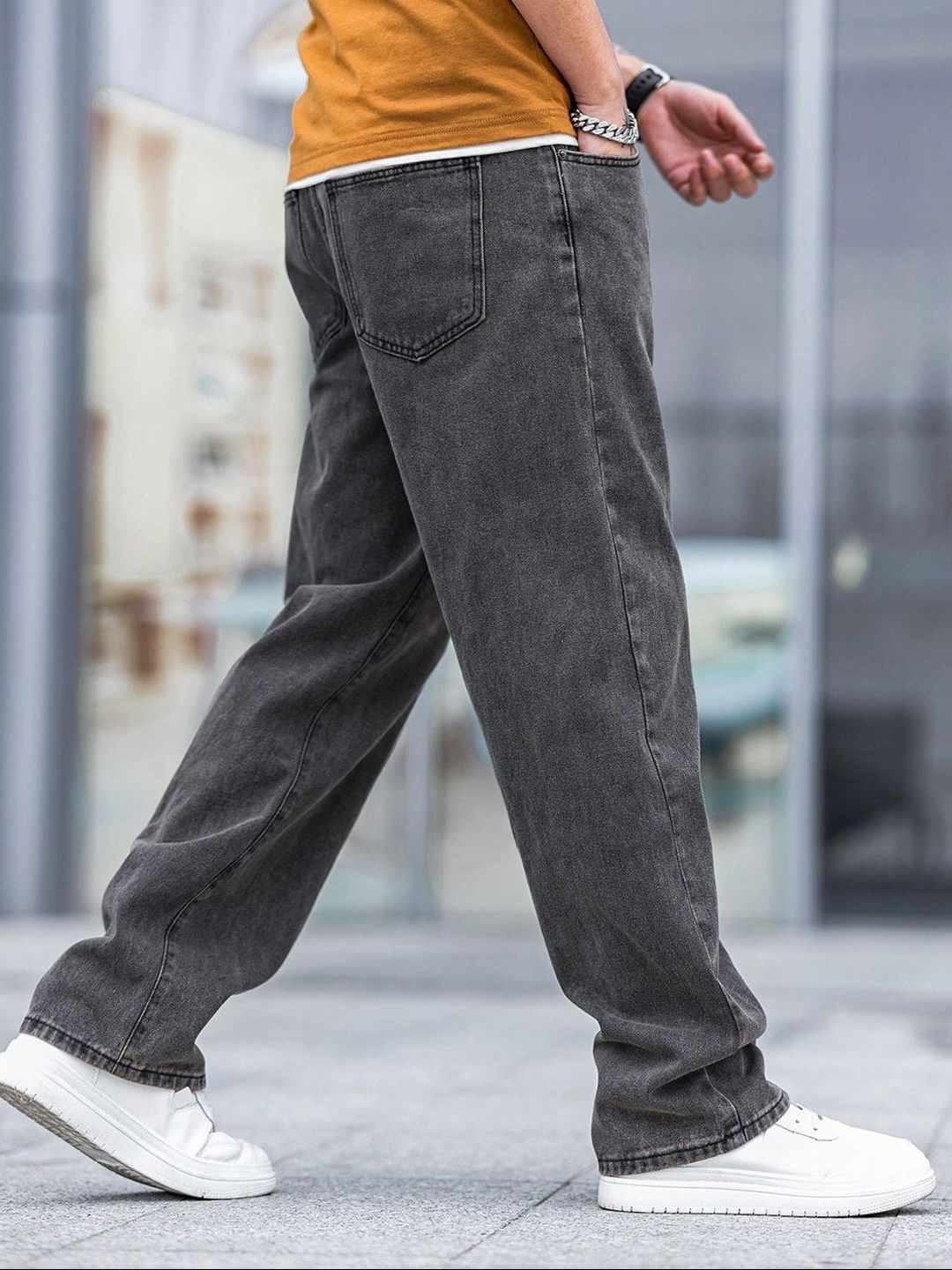 Kotty Men Low-Rise Stretchable Jeans