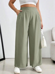 CURVE BY KOTTY Women Relaxed Straight Leg High-Rise Trousers