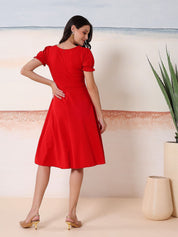 Kotty Women Solid Sweetheart Neck Puff Sleeve A-Line Midi Dress