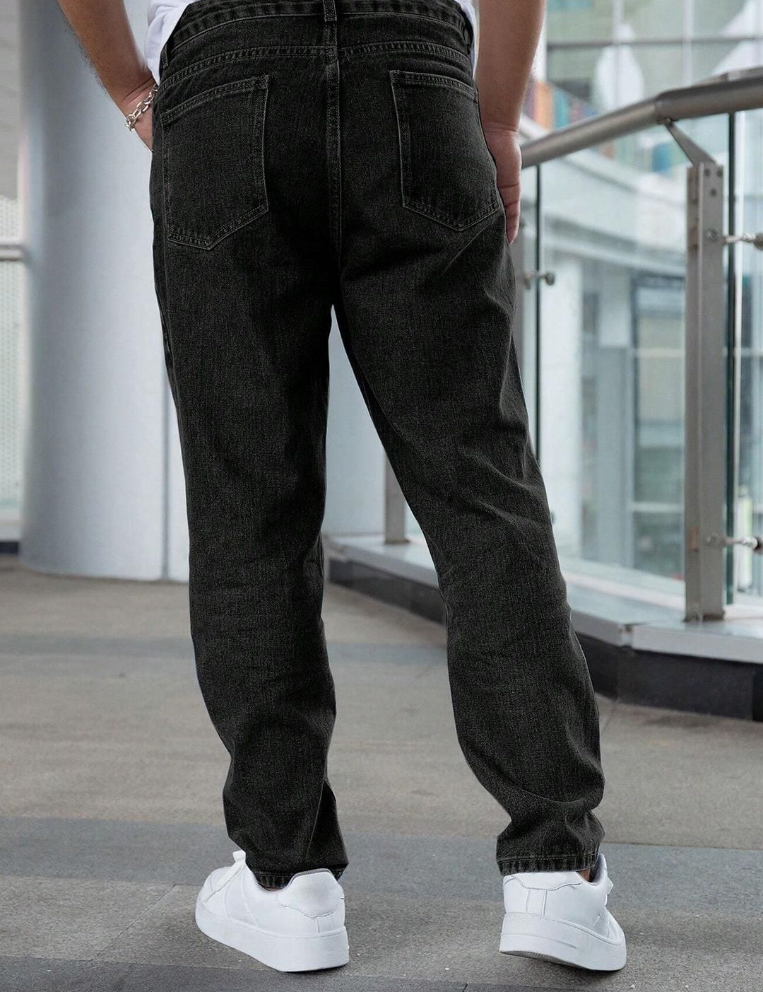 Kotty Men Straight Fit Low-Rise Stretchable Jeans