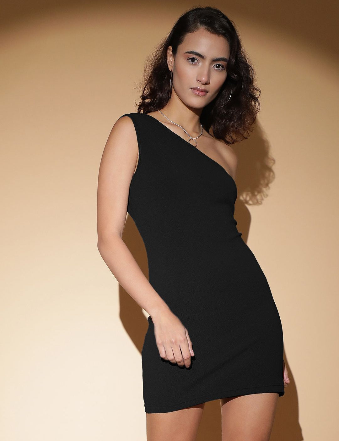 Kotty Women Solid Bodycon Mini Dress