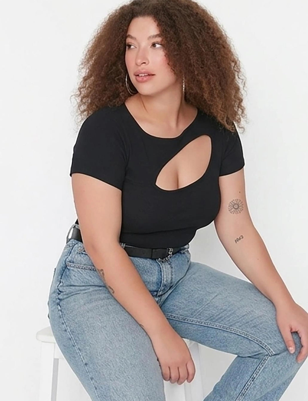 Kotty Women's Jet Black Round Neck Short Sleeve Top | Everyday Casual Wear