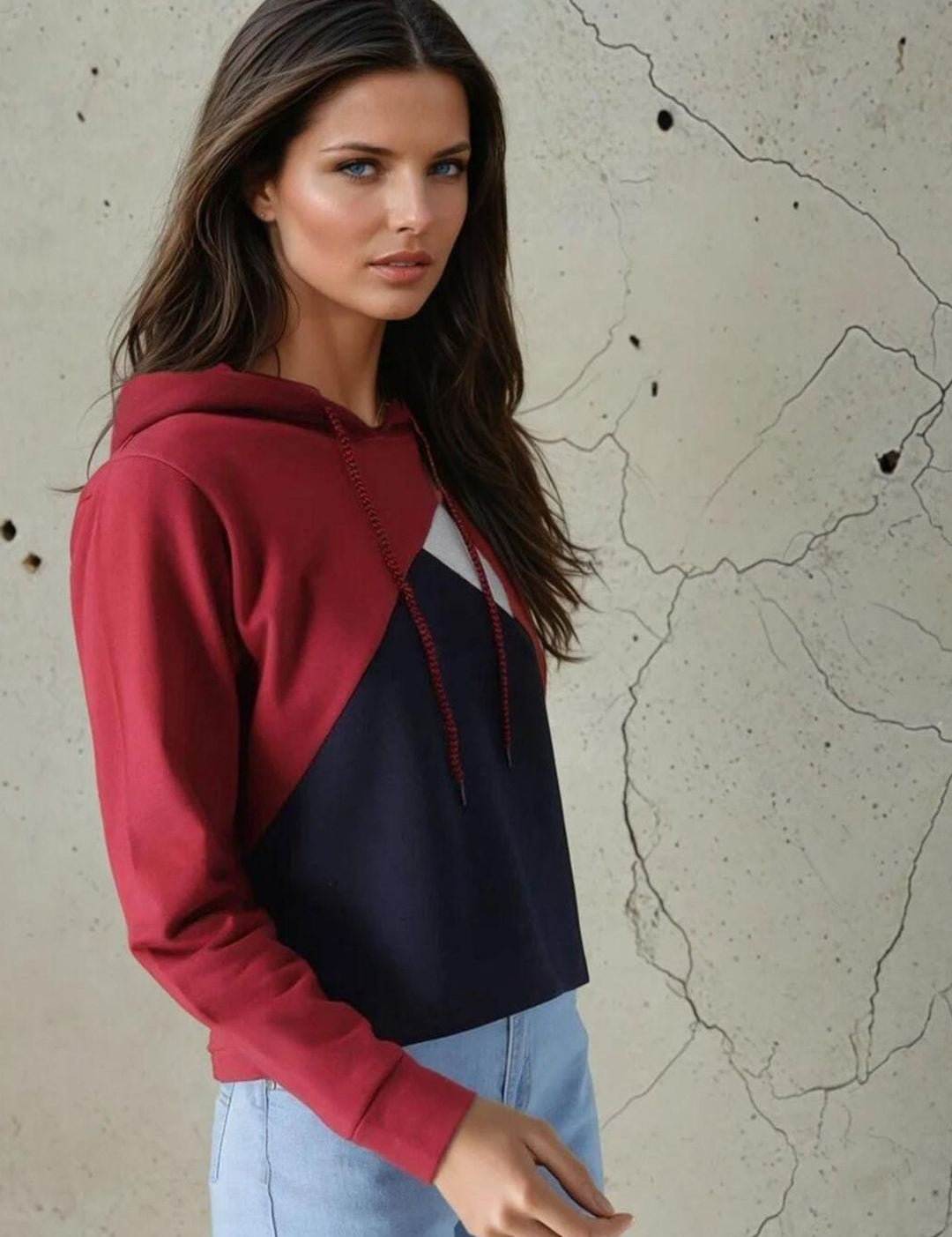 Kotty Women Colourblocked Hooded Sweatshirt