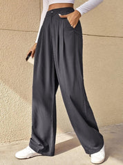 Kotty Women Relaxed Straight Leg Straight Fit High-Rise Easy Wash Trousers