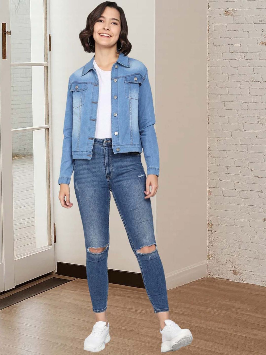 Kotty Women Spread Collar Solid Denim Jacket