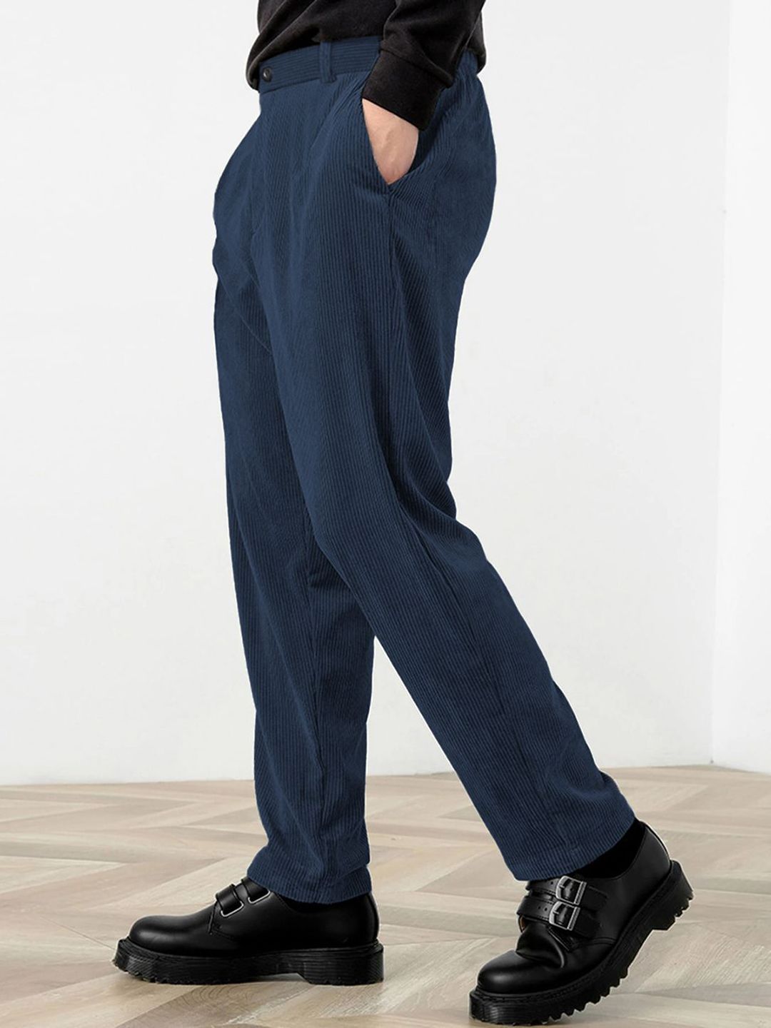 Kotty Men Relaxed Straight Fit High Rise Cotton Trousers