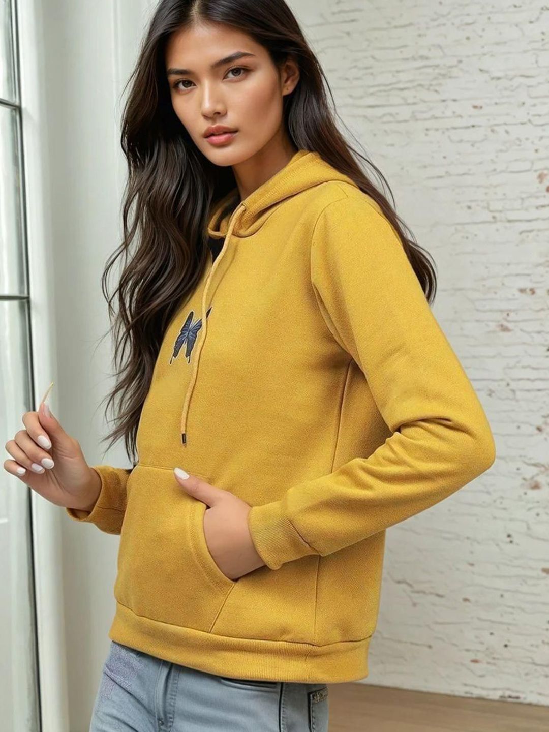 Kotty Women Full Sleeve Printed Hooded Sweatshirt