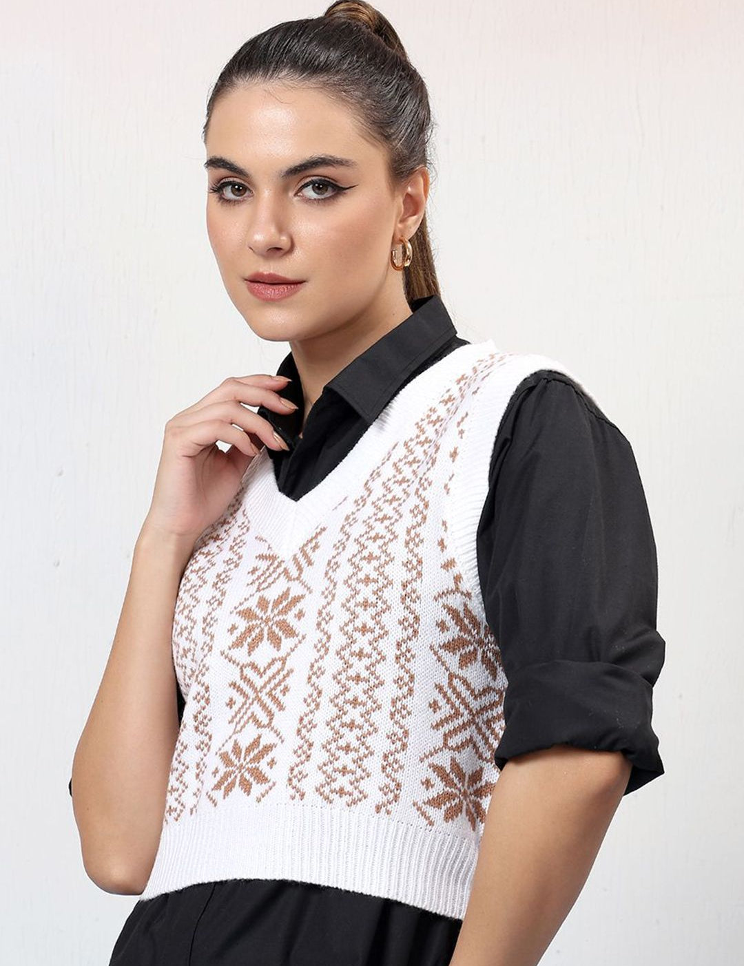 Kotty Women Crop Sweater Vest