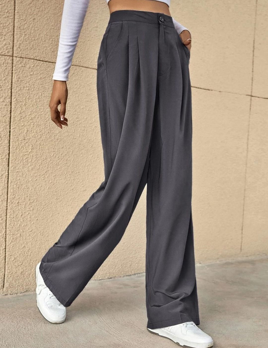 Kotty Women Relaxed Straight Leg Straight Fit High-Rise Easy Wash Trousers