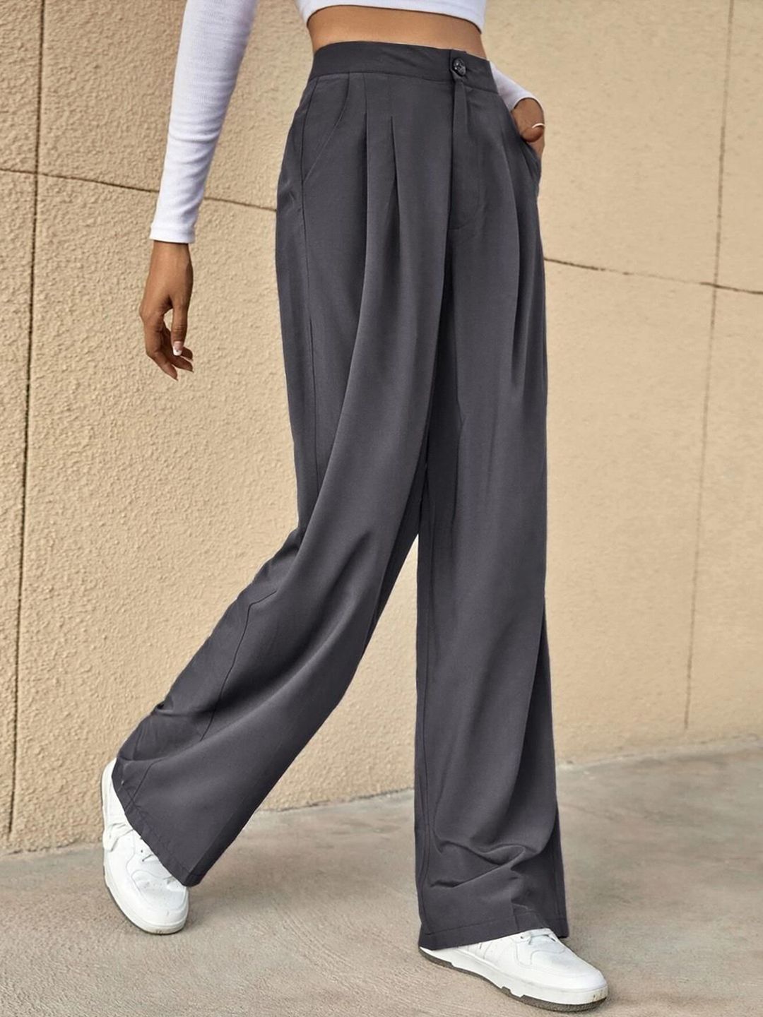 Kotty Women Relaxed Straight Leg Straight Fit High-Rise Easy Wash Trousers