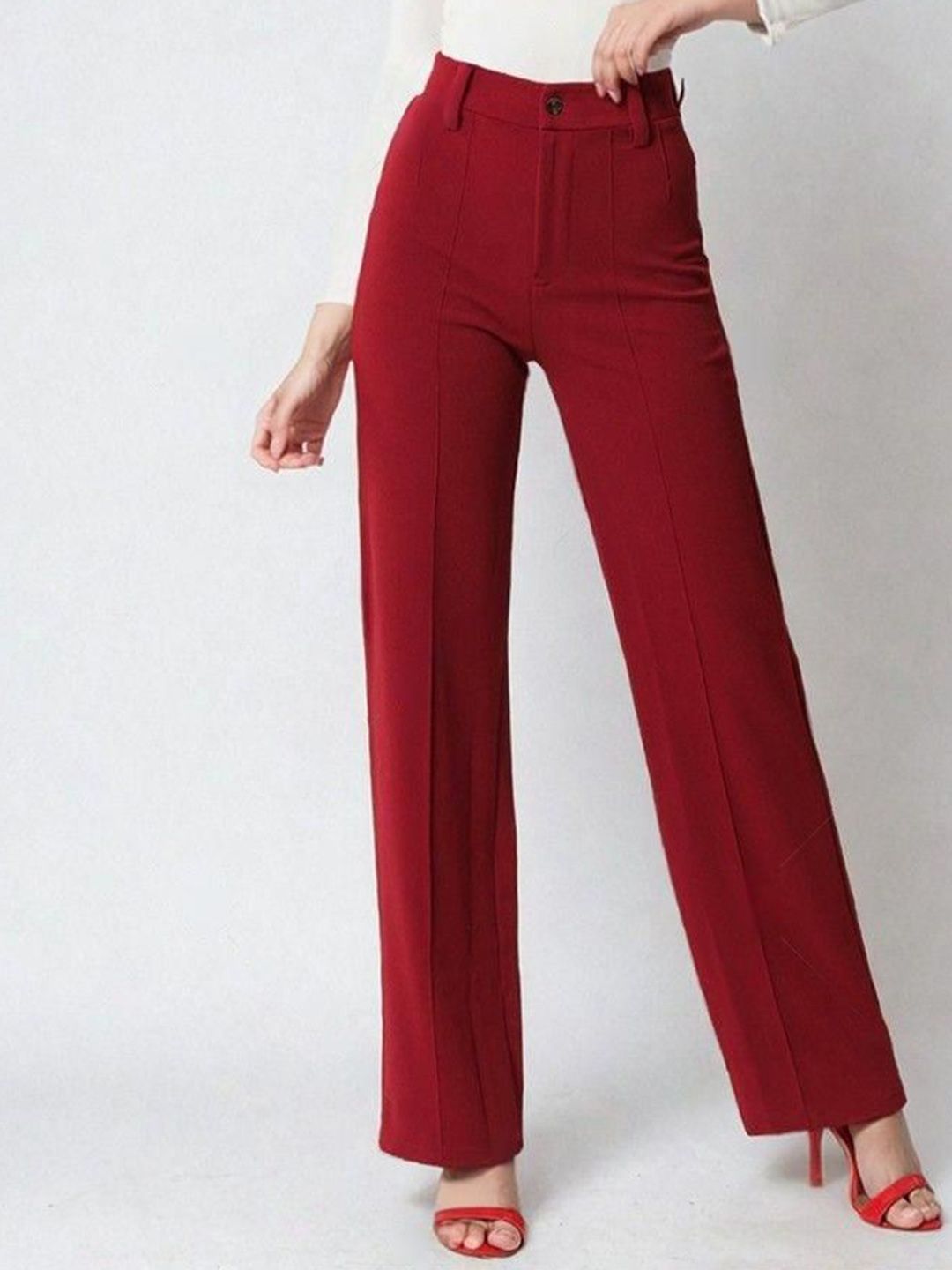 Kotty White and Maroon Scoop Neck T-Shirt with Trouser