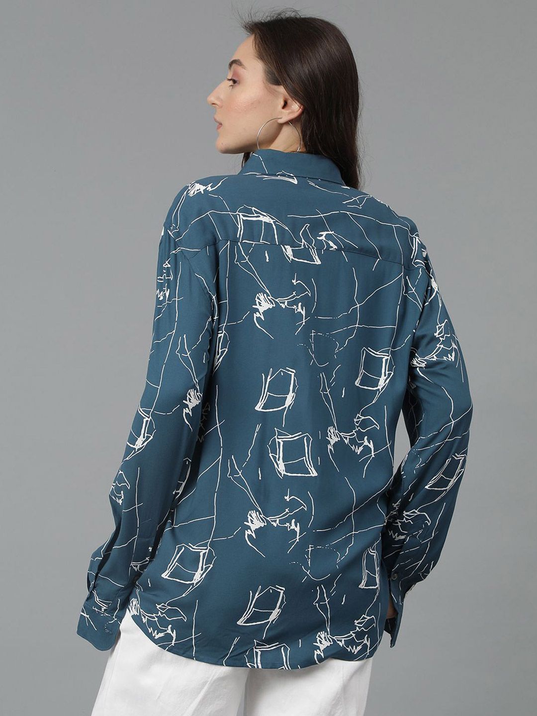 Kotty Women Spread Collar Abstract Printed Cotton Oversized Casual Shirt