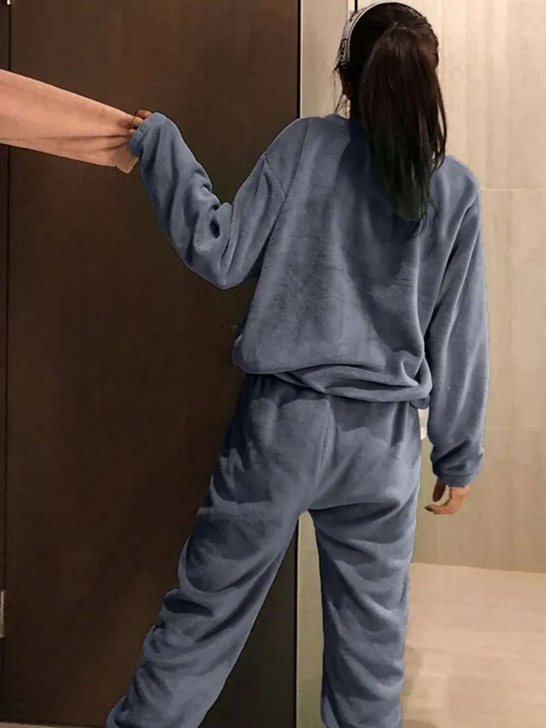 Kotty Round Neck Sweatshirt And Joggers Co-Ords