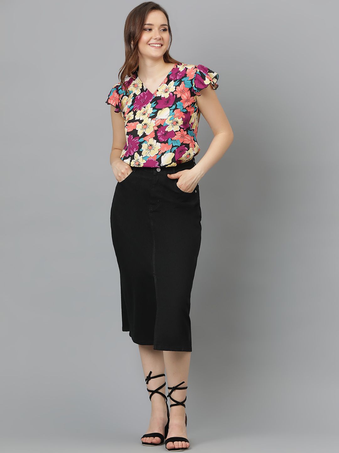 Kotty Floral Print Flutter Sleeve Crepe Wrap Top