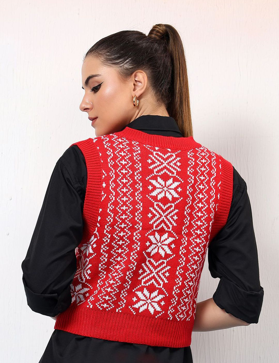 Kotty Women Printed Crop Sweater Vest