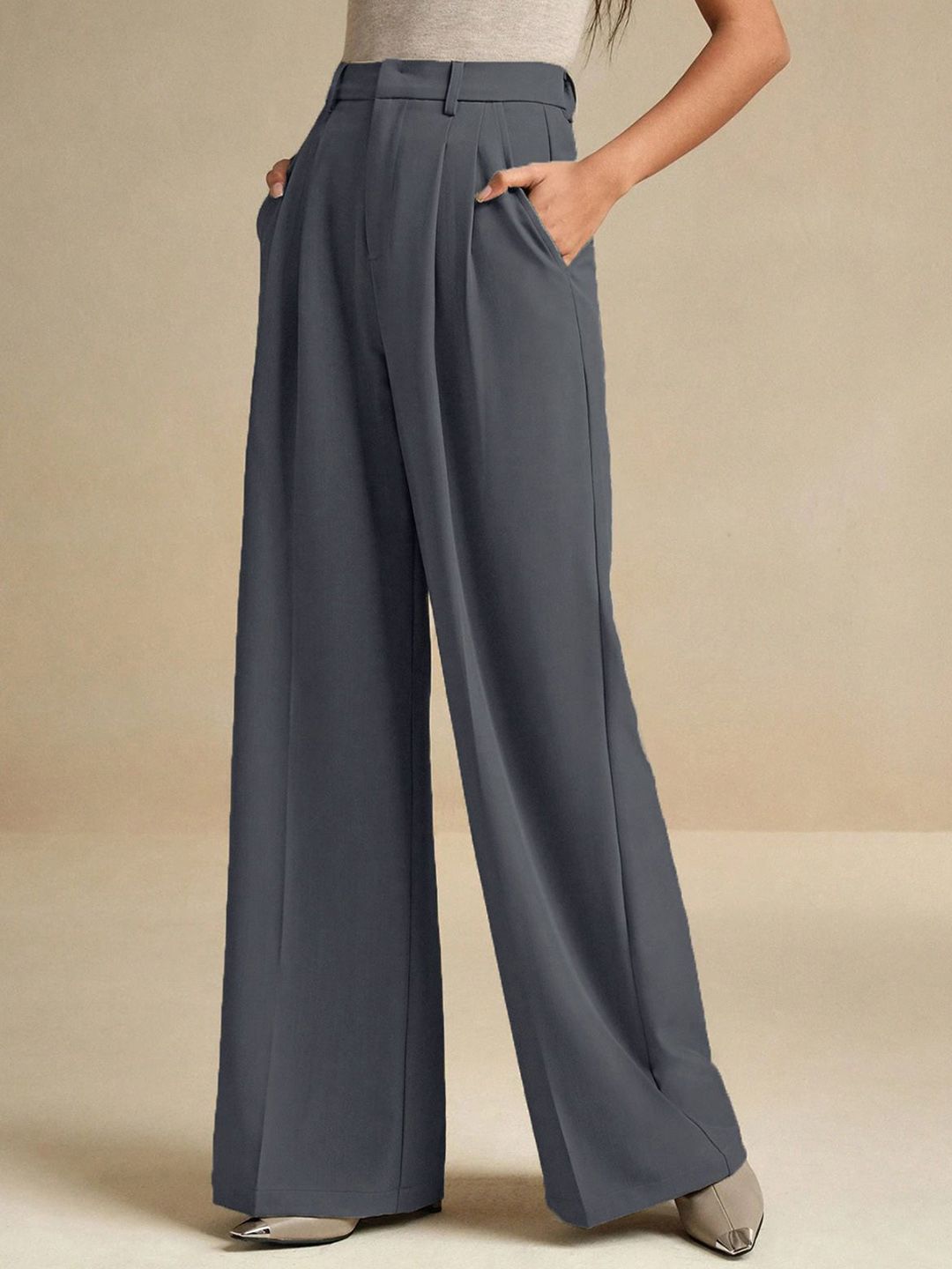 Kotty Women Relaxed Fit High-Rise Trousers