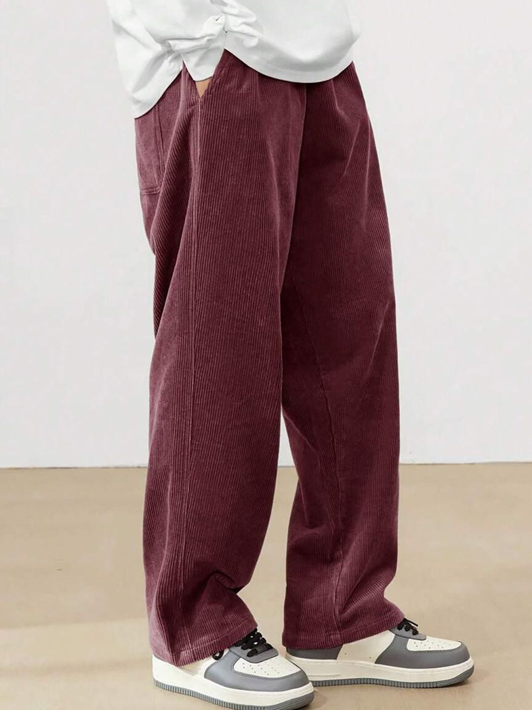 Kotty Men Relaxed Loose Fit High-Rise Cotton Corduroy Trousers