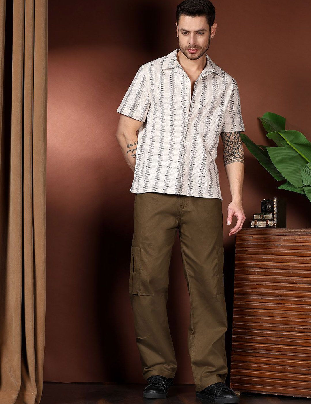 Kotty Men Relaxed Easy Wash Cargos Trousers