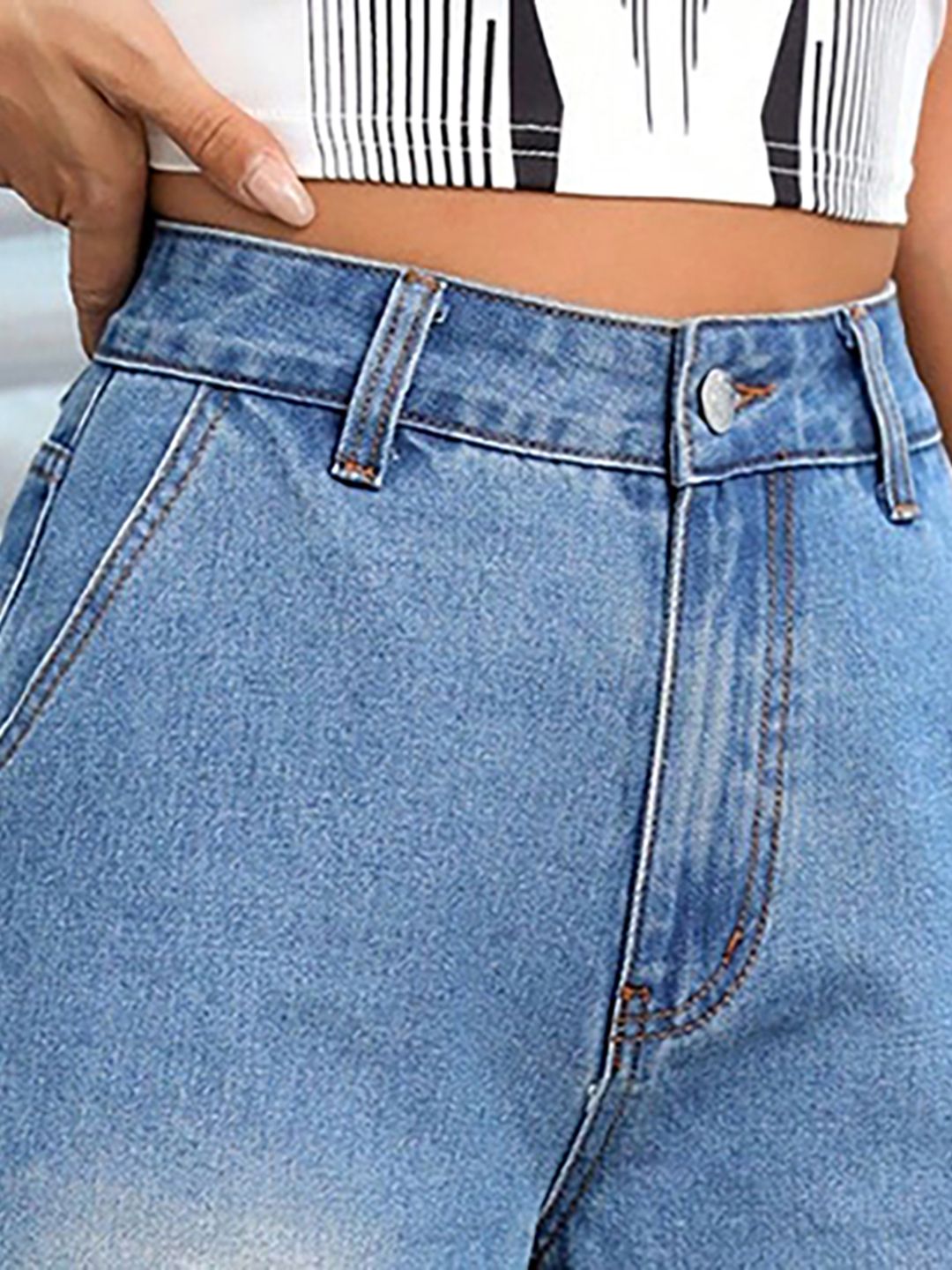 Kotty Women Straight Fit High-Rise Stretchable Jeans