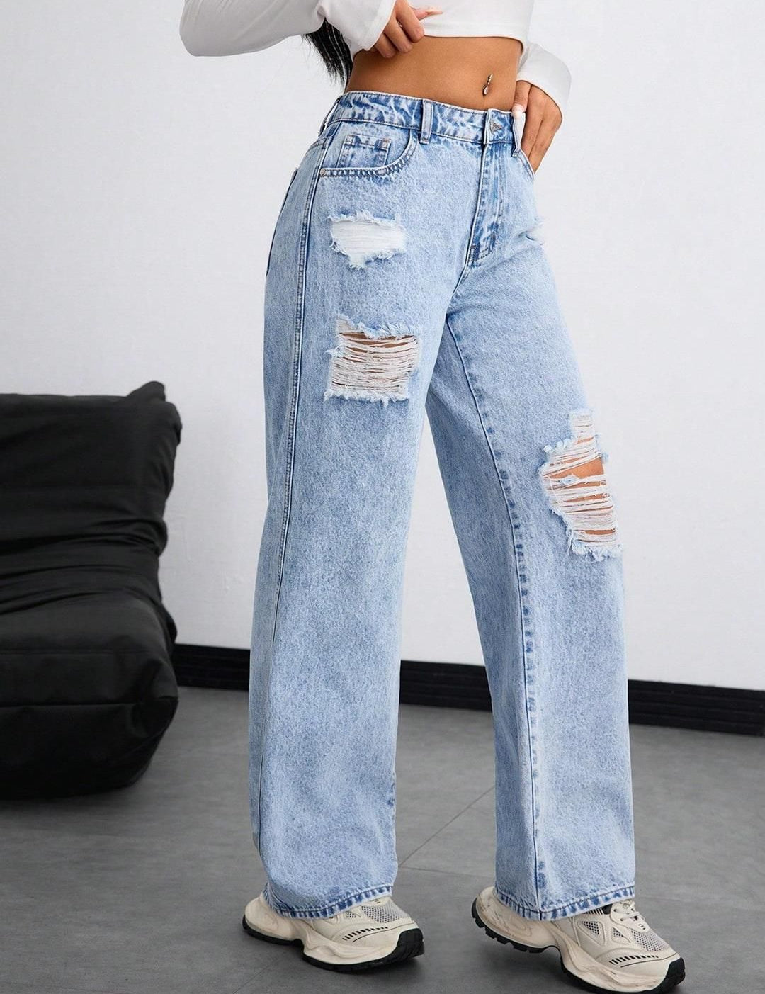 Kotty Women Straight Fit High-Rise Highly Distressed Stretchable Jeans