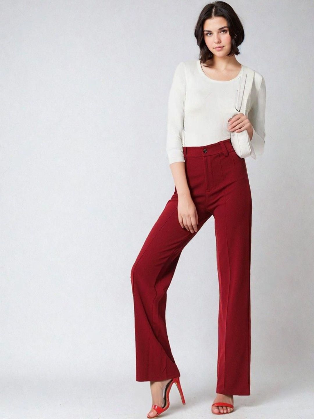 Kotty White and Maroon Scoop Neck T-Shirt with Trouser