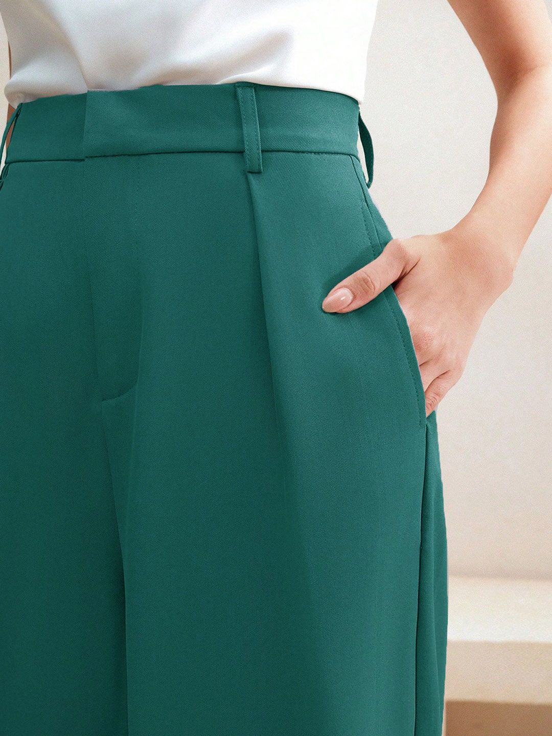 Kotty Women High-Rise Easy Wash Pleated Wide Leg Trousers