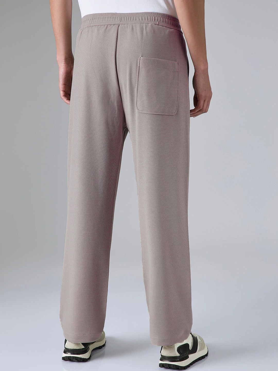 Kotty Men Relaxed Straight Leg Easy Wash Trousers