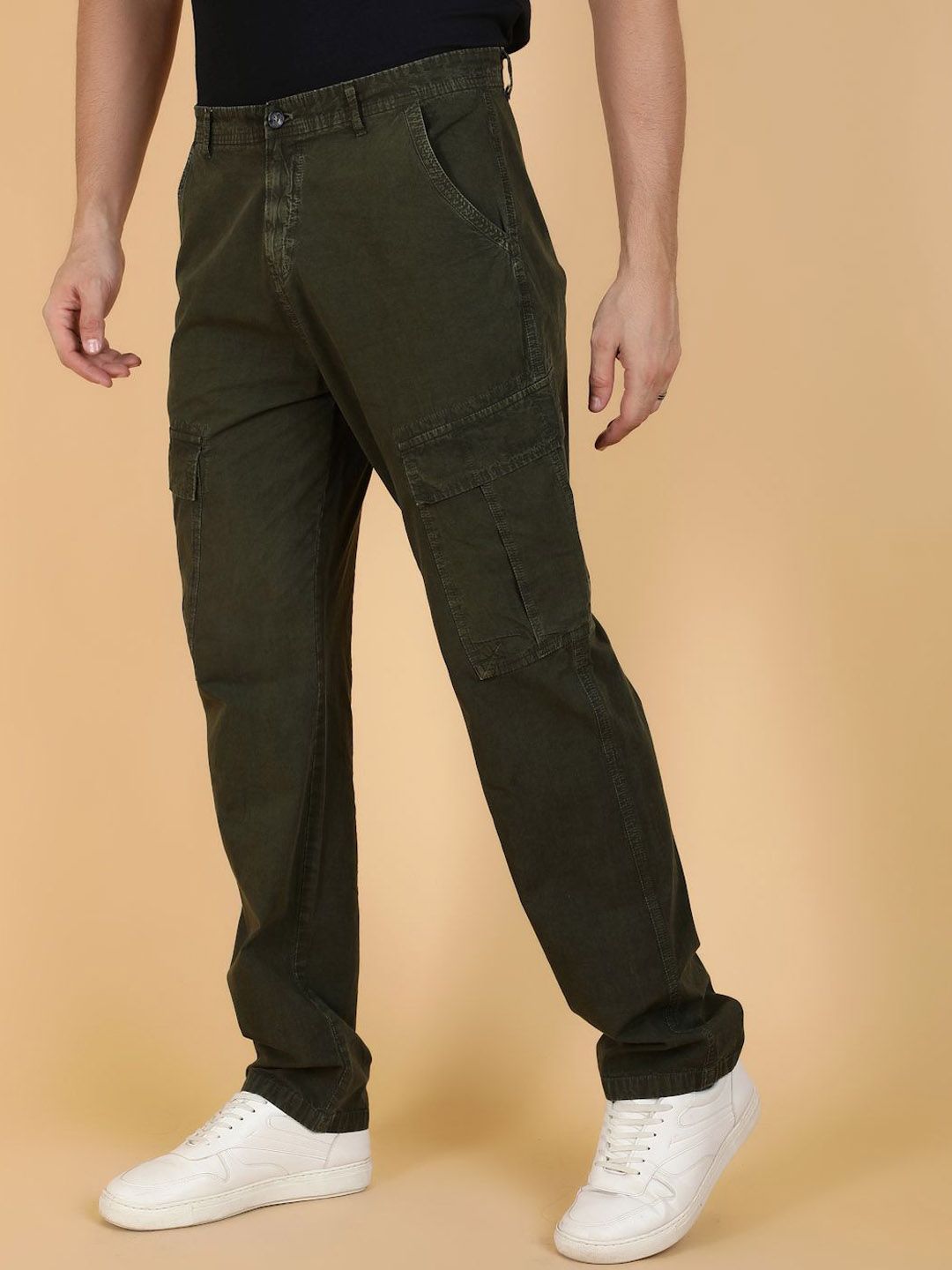 Kotty Men Solid Easy Wash Cargos Trousers